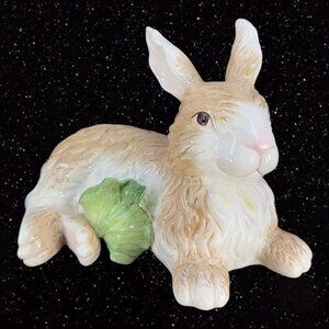 Kaldun & Bogle Bunny Rabbit Retired Painted Porcelain Ceramic Figurine Marked